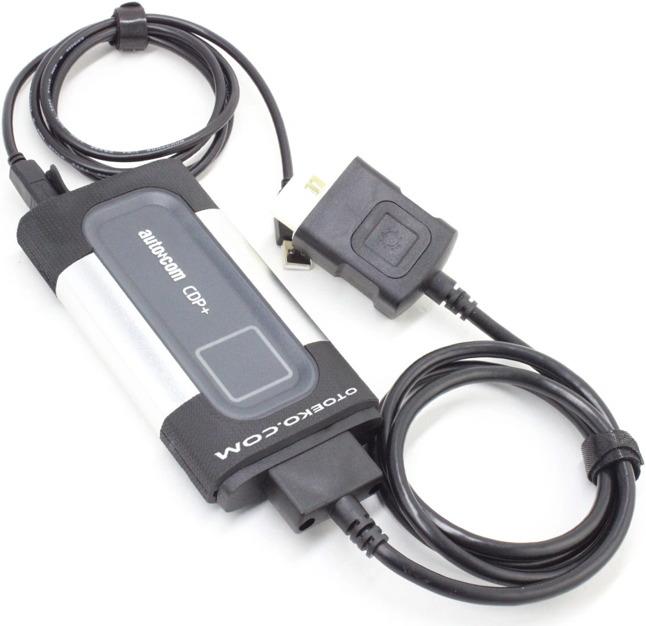 Autocom CDP+ alüminyum koruma gövdesi ve renkli durum gösterge LED penceresi.