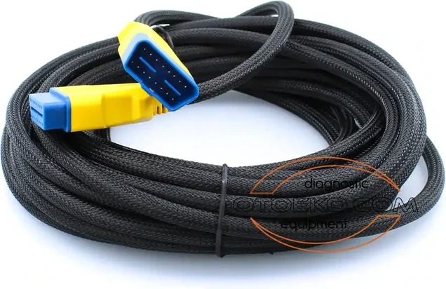 AUTOOL OBD2 Uzatma Kablo 10 Metre kablonun gövde ve konnektör ayrıntısı
